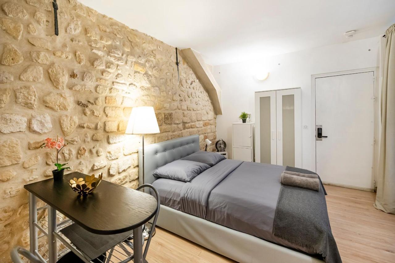 Paris Entre Opera Et Montmartre Apartment Bagian luar foto